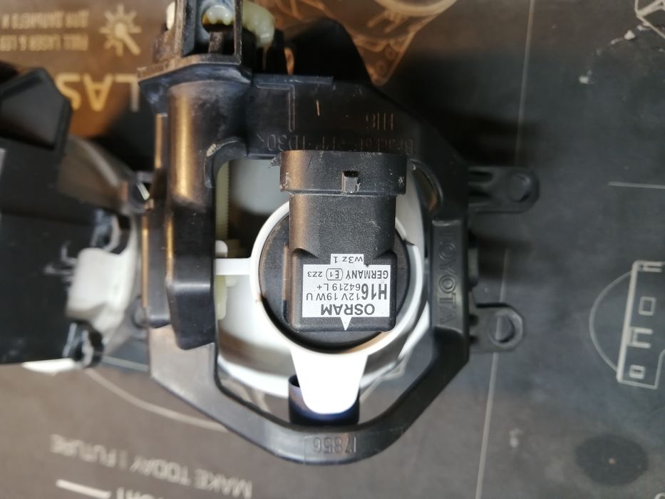 Противотуманные фары тойота