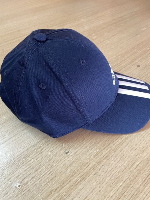 Sepci Adidas originals noi  !!!