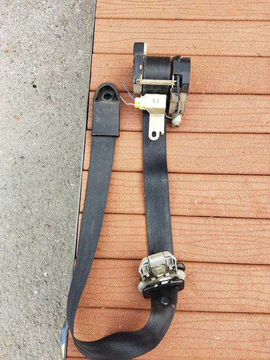 Запчасти на автомобиль.