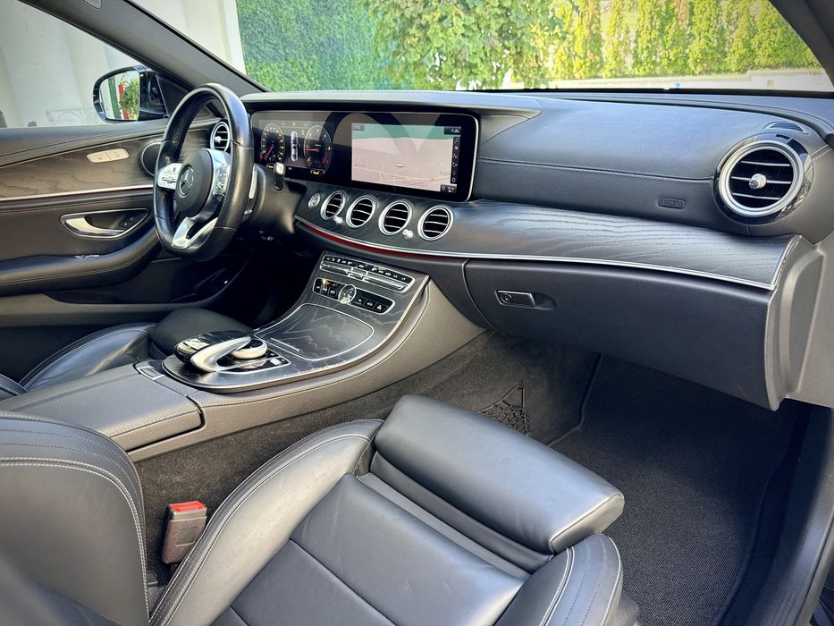 Mercedes Benz E220d AMG  An Fab 12.2020! Pano-Lane-Side-Full Led!