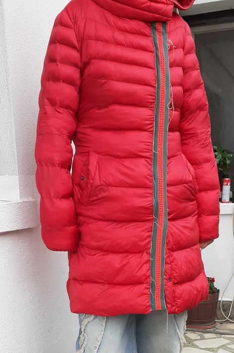 Geacă din fâș matlasată cu glugă pentru damă femei