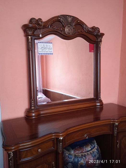 Продам комплект мебель