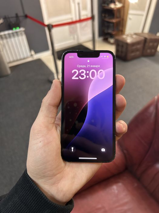 Продам Iphone 13 mini