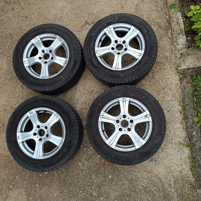 Лети джанти с гуми 215/65R16C