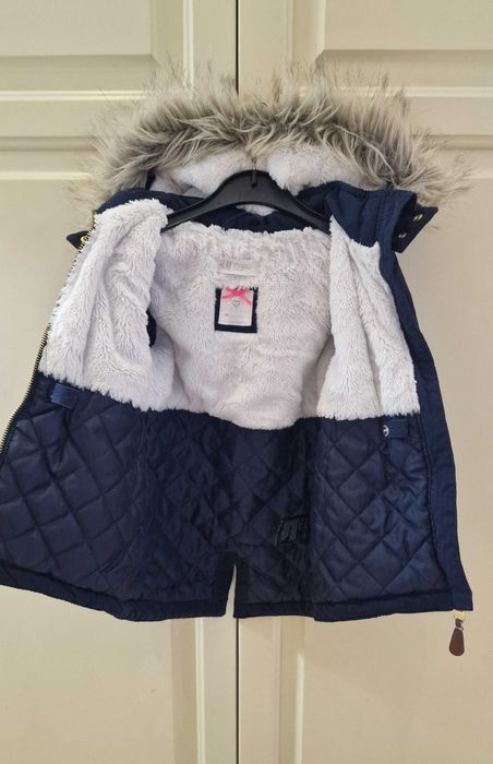 Парка ръст 98 см с подвижна качулка