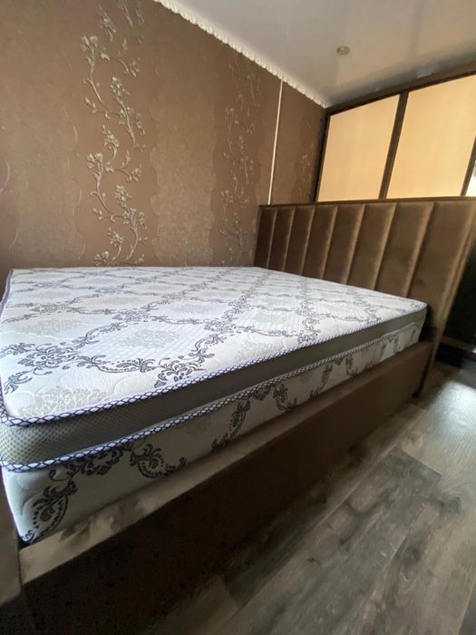 Продам кровать