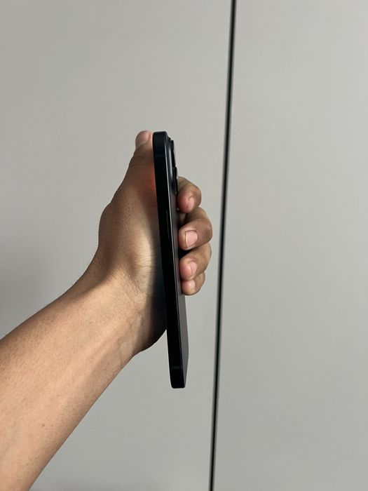 Айфон 15 128/89.