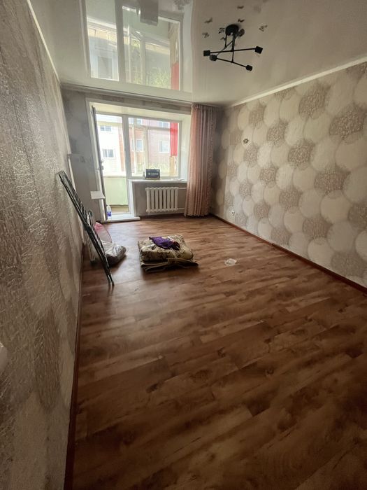 Продам 1 ком Герцена 8 за 13.5