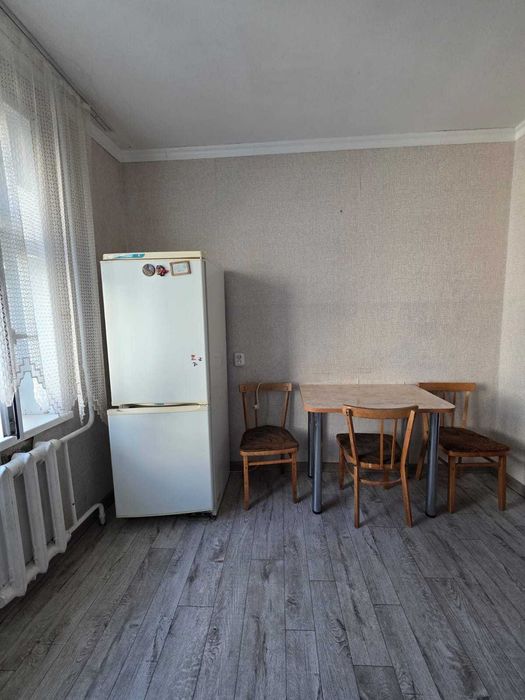 Продается 2-ком к в 4-микрорайоне