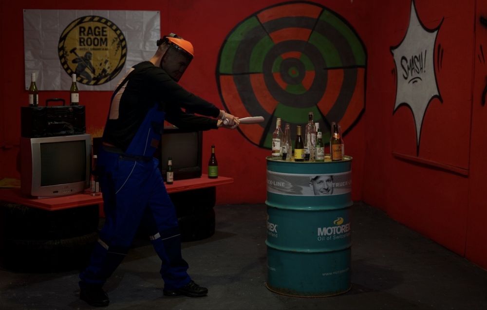 Продава се Rage Room Стара Загора – работещ бизнес с всичко необходимо