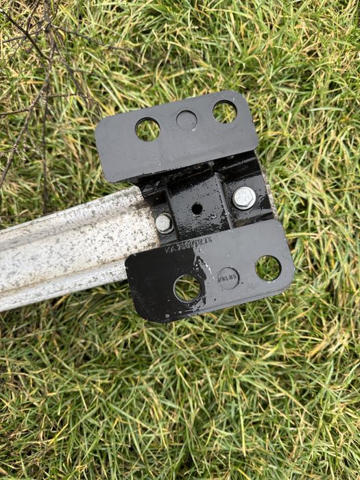 Задна греда основа за броня audi q7 4L 2006-2014