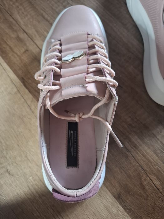 Vand pantofi casual piele