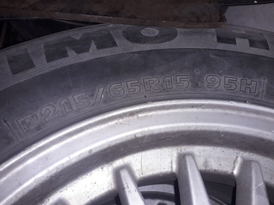 Продам резину с дисками на БМВ