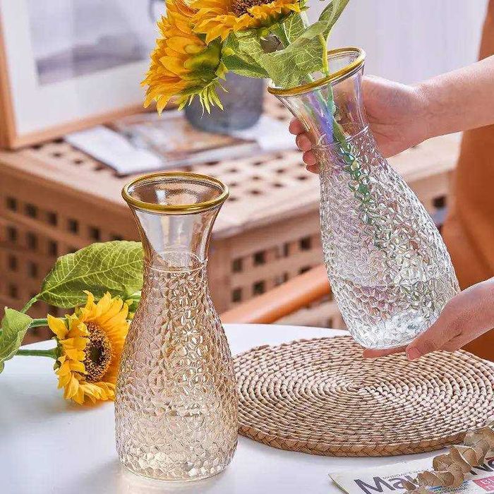 Ваза для цветов - Украшения интерьера