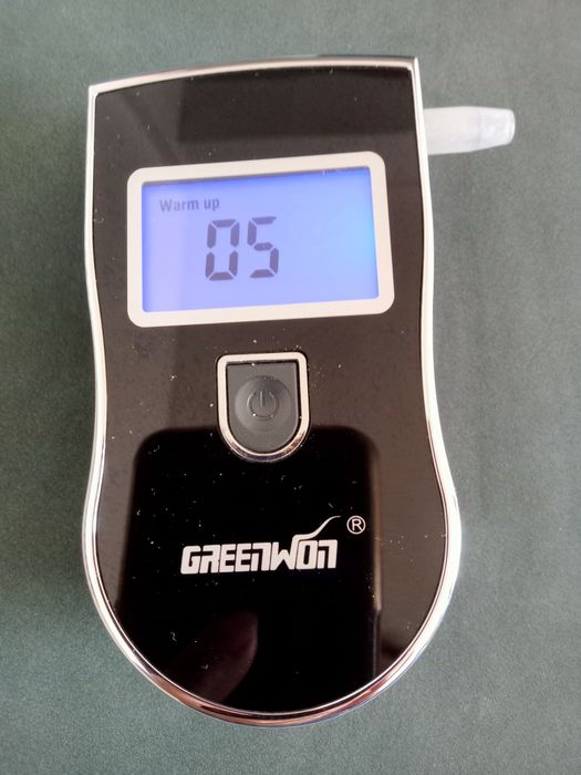 Продам алкотестер портативный