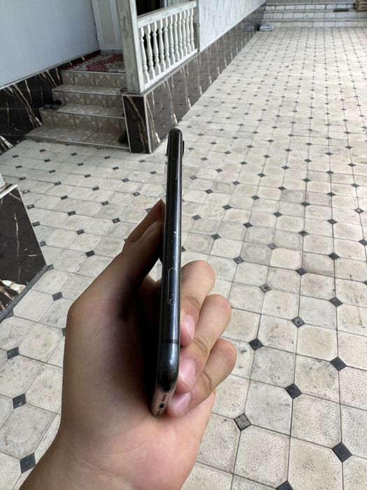 iPhone XR 64gb LL/ Black