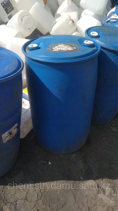 Продам бочки пластиковые 220л