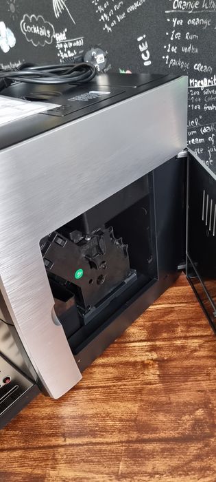 Продаётся кофемашина