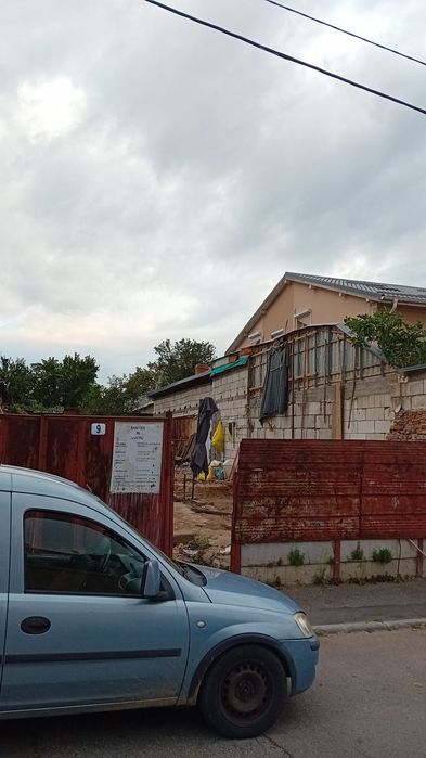 Proprietar  teren 200 mp str Frasinului nr 9