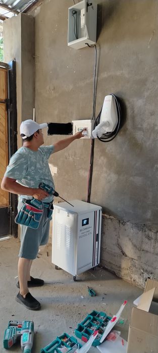 Установка зарядное устройство для Электромобилей.
7квт зарядка установ