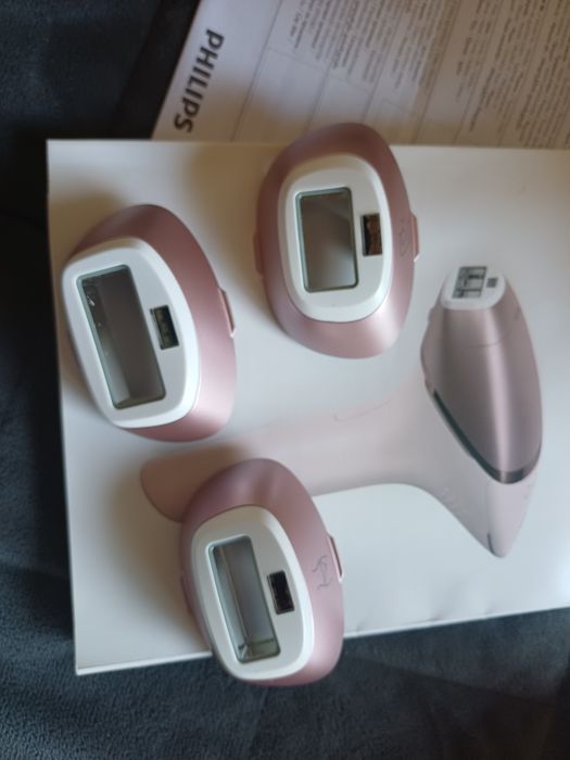 Фото епилатор Philips Lumea BRI958