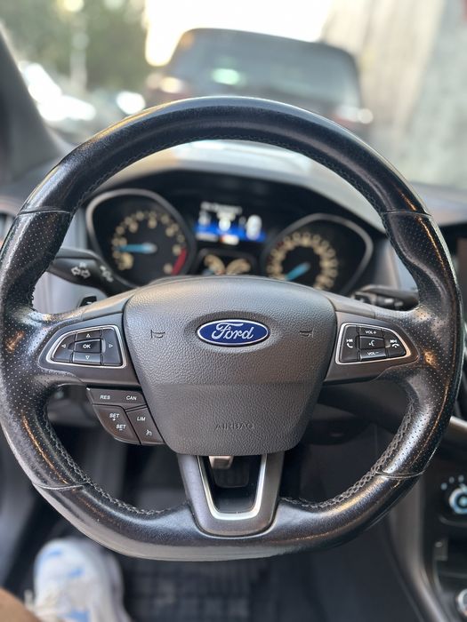 FORD Focus 2018 — imagine 3