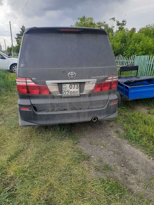 Продам toyota alphard 2005г
