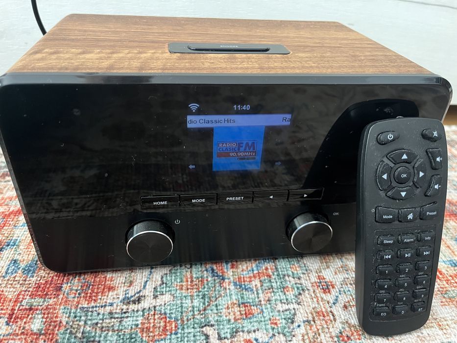 Radio internet Auna multimedia cu USB Bluetooth UPNP intrare AUX telecomanda, superbass, meteo, impecabil - pret fix