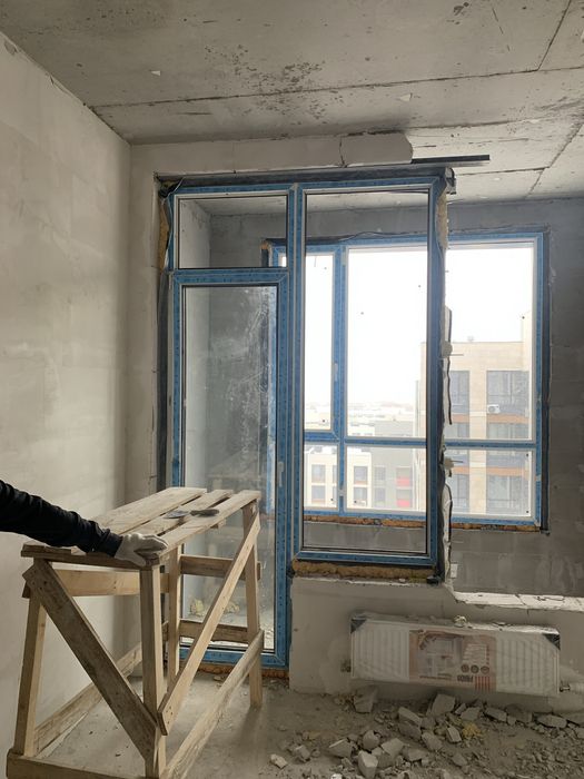 Продам балконную пластиковую перегородку