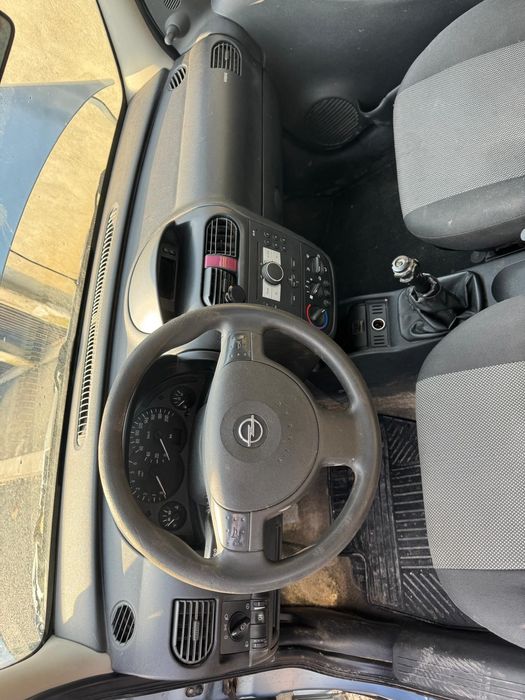 Vand / schimb opel combo 1.3 2008