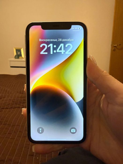 Продам IPhone 11