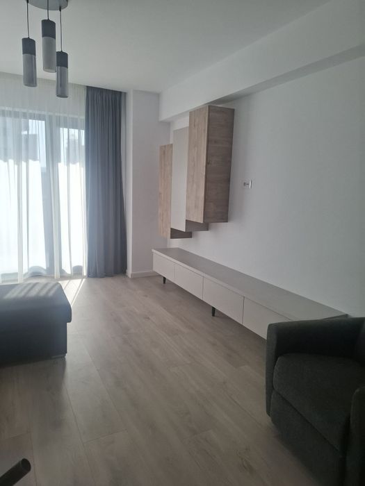 Inchiriez apartament doua camere