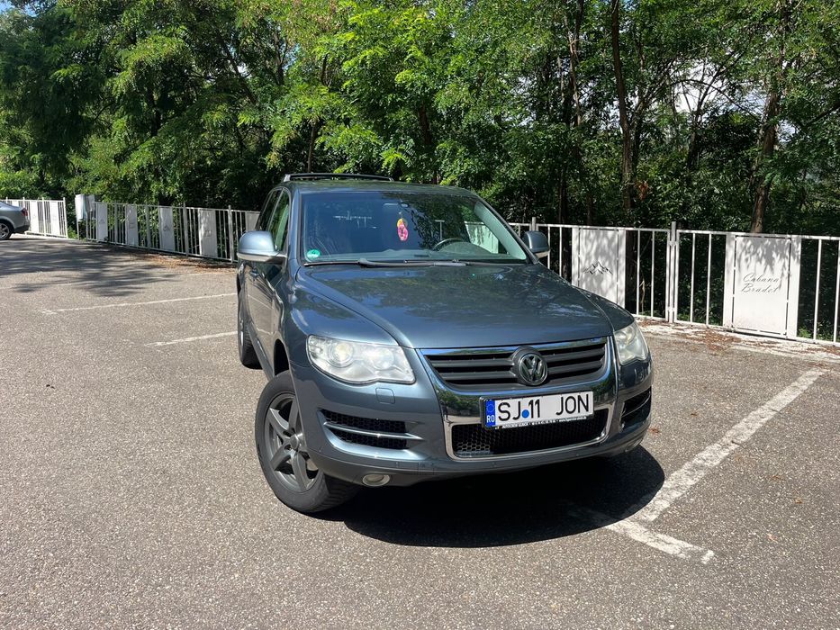 Vând VW Touareg 3.0 TDI