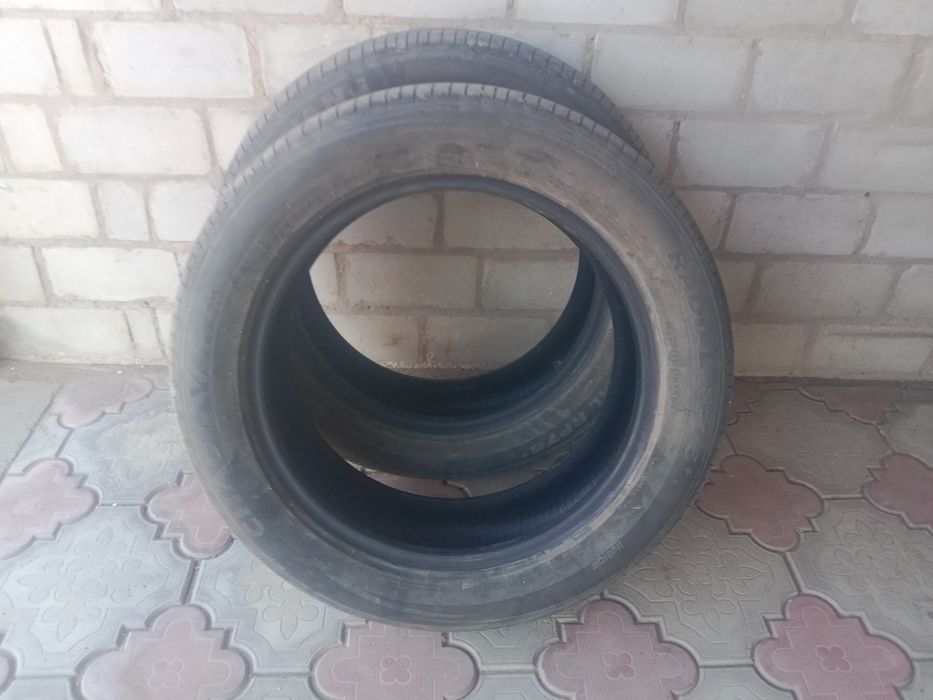 Продается шины кытай  225 /55 размері 18