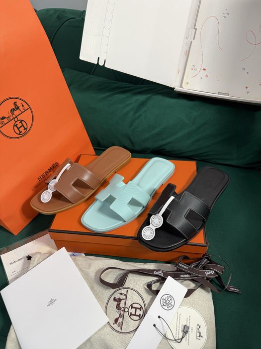Papuci Hermes piele naturala 100% Full Box colectie noua