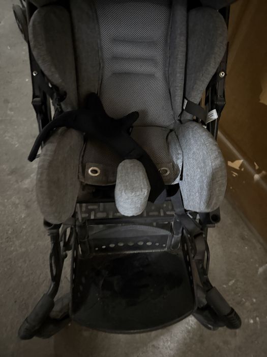 Прогулочная инволидная коляска