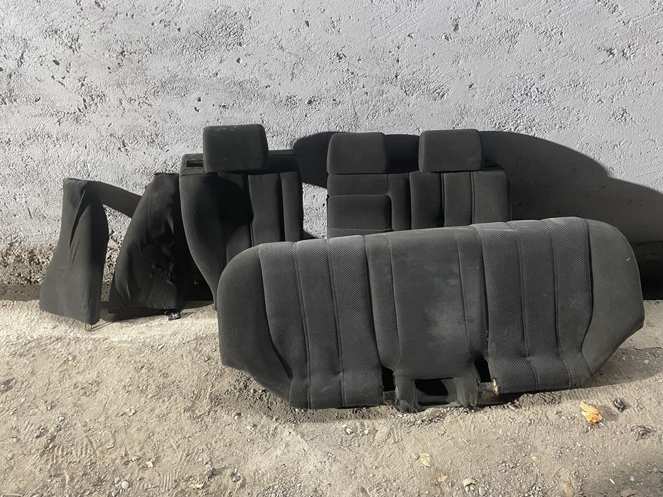 Задний диван е34 универсал комплект перед