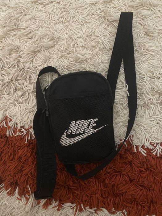Vand Geanta Nike