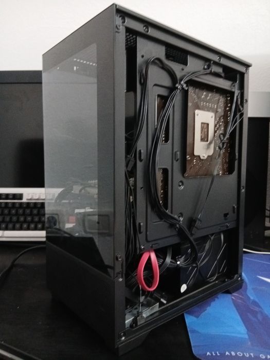 PC Gaming Budget / Office – Carcasă Nouă RGB cu Sticlă – GTX 770 / i5