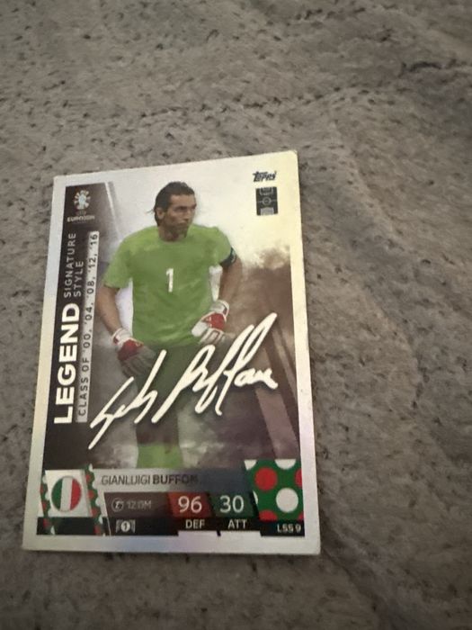 Cartonase de foolbal semnate