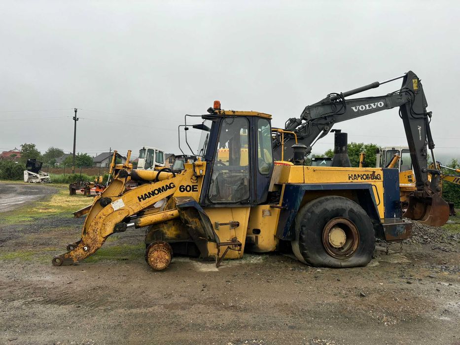 Dezmembrez incarcator frontal vola Hanomag 60E
