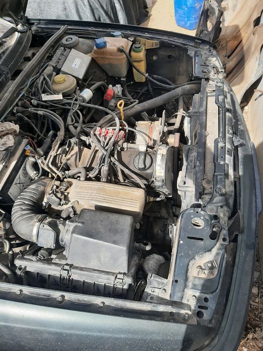 Продавам двигател от ауди 80 б4 1 6 101 кс