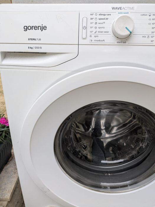 Mașina de spălat Gorenje cu rulmentul stricat.