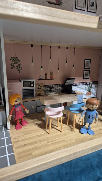 Casuta păpuși fără defecte