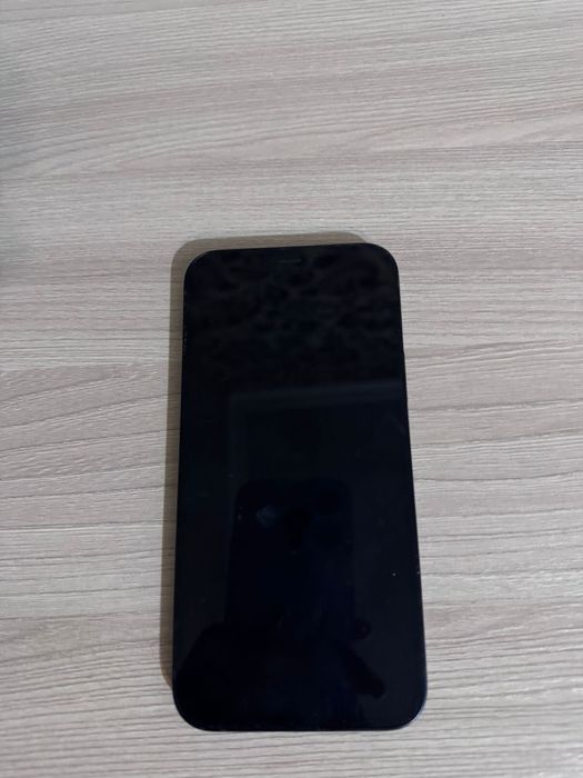 iPhone 12 акб 75%