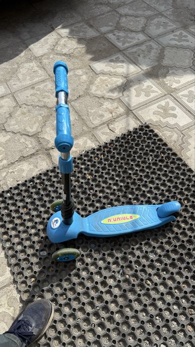 самокат детский трёхколёсный