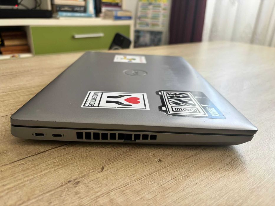 Dell Latitude 5521 i5 11th Gen / 16GB RAM / SSD 256GB