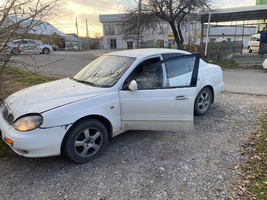 Продам Daewoo леганза