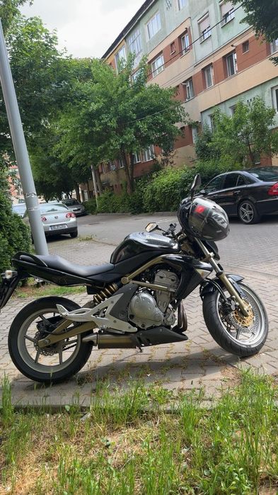 Vând Kawasaki er6n