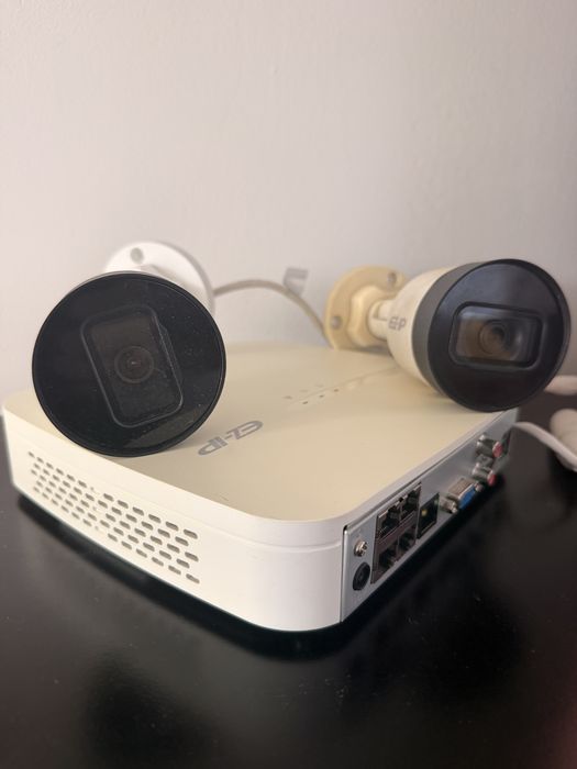 Sistem video supraveghere Dahua IP NVR